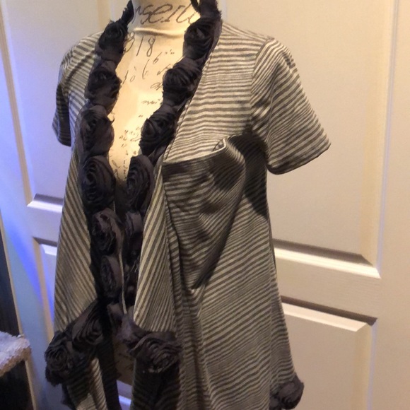 Awake Couture short sleeved size medium lightweight outerwear - Picture 2 of 11